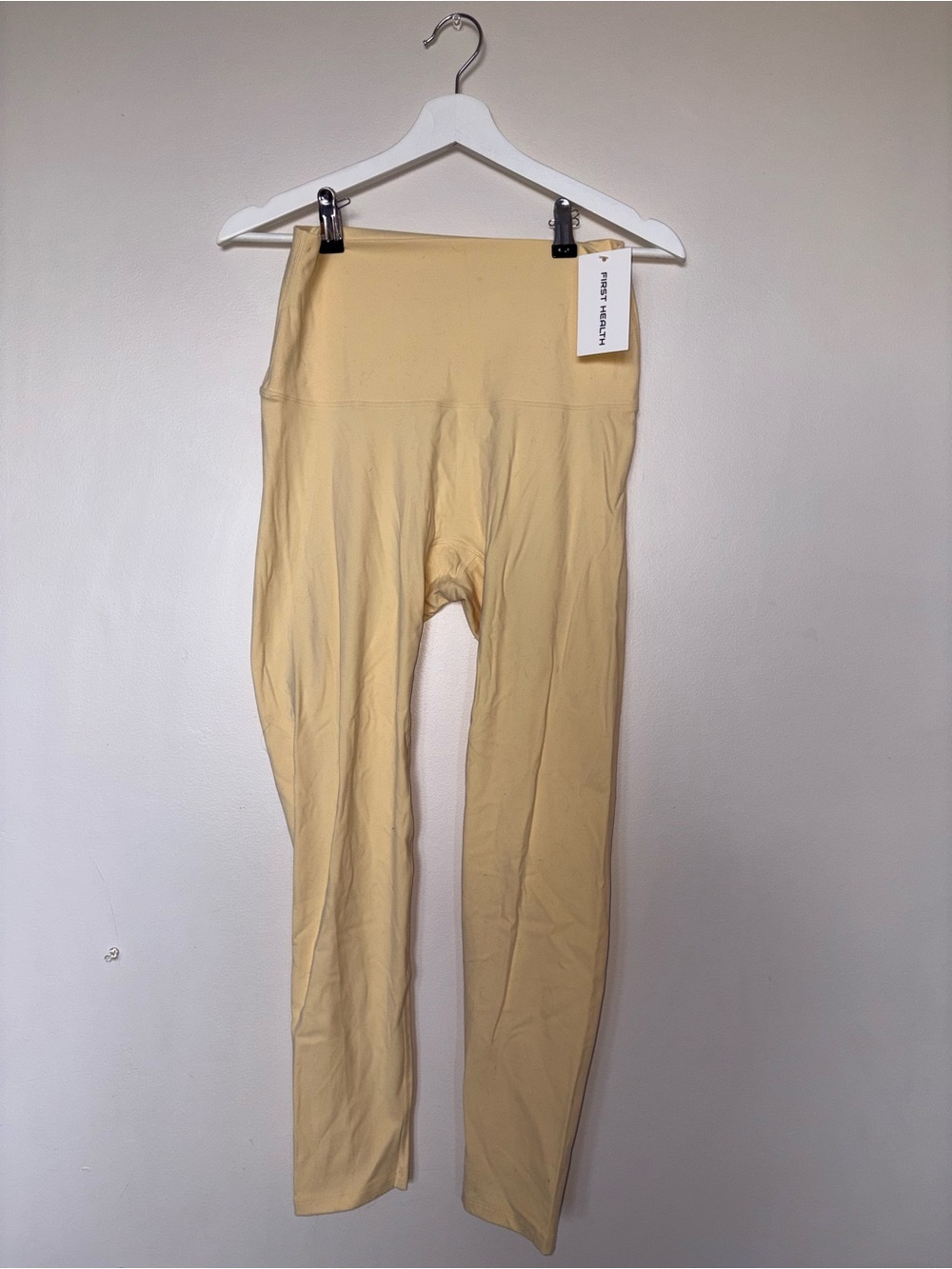 High-Waist Leggings in Soft Yellow